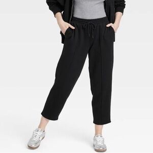 Universal Thread Black Joggers Relaxed Fit Elastic Waist